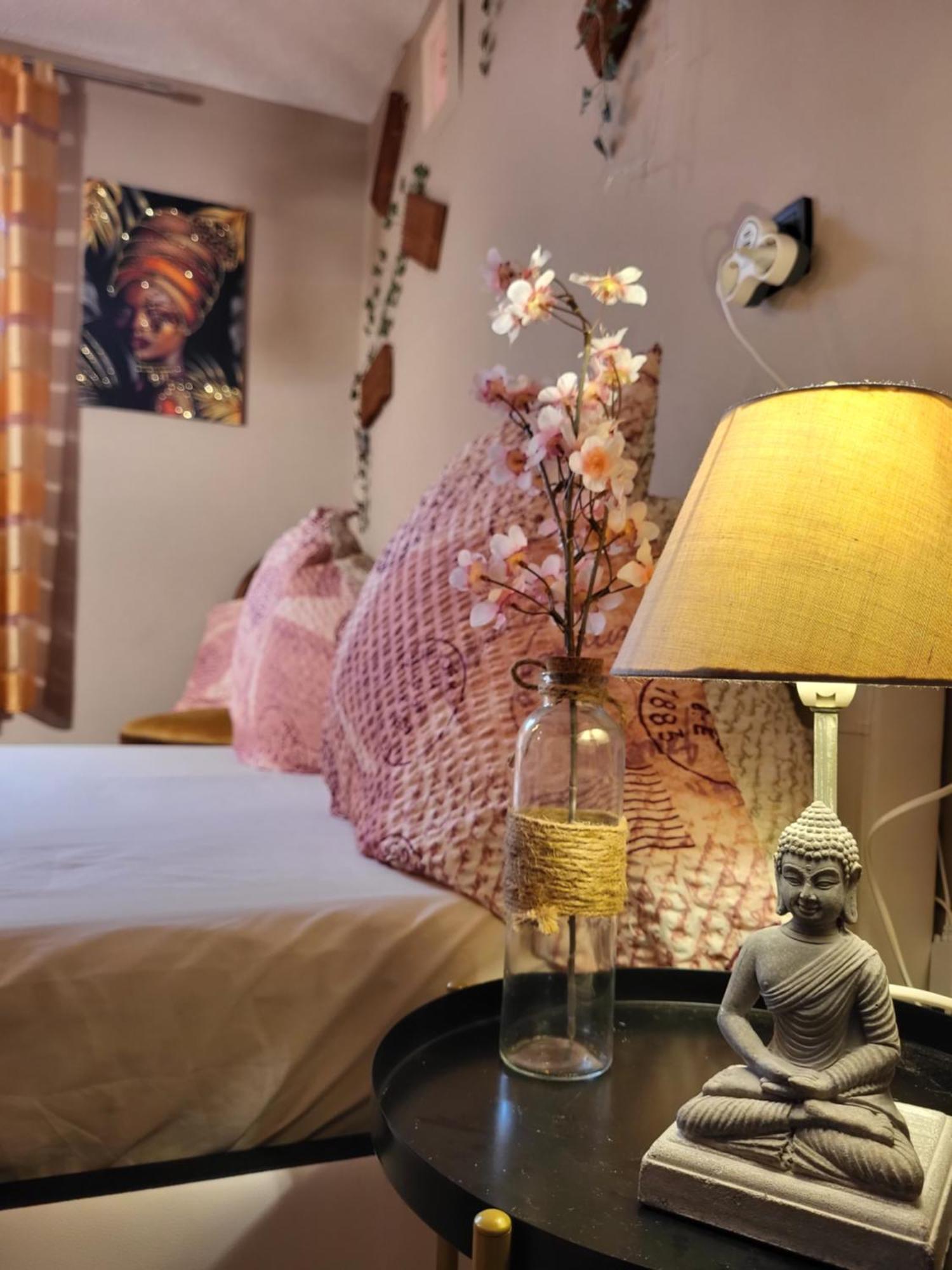 Lovely Oasis Appartement Schmelz Buitenkant foto
